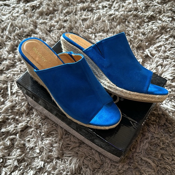 Blue Women Slide On Wedge - Picture 2 of 5